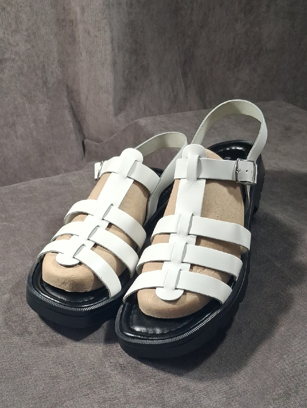 Mariella White Leather Strappy Buckle Up Square Toe Sandals NEAR NEW EU41 US9.5